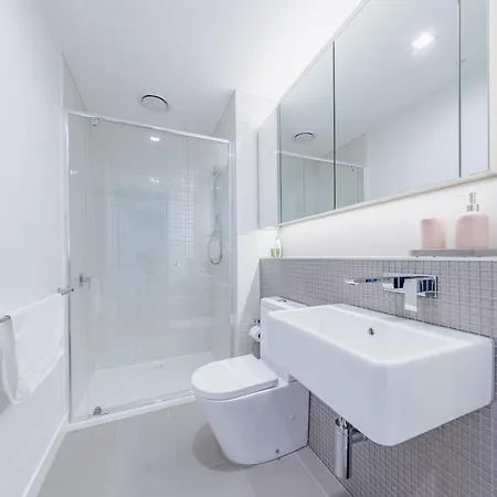 Magnificent 2-Bedroom Apartment - Skyline View, Cbd Location Melbourne Exterior photo